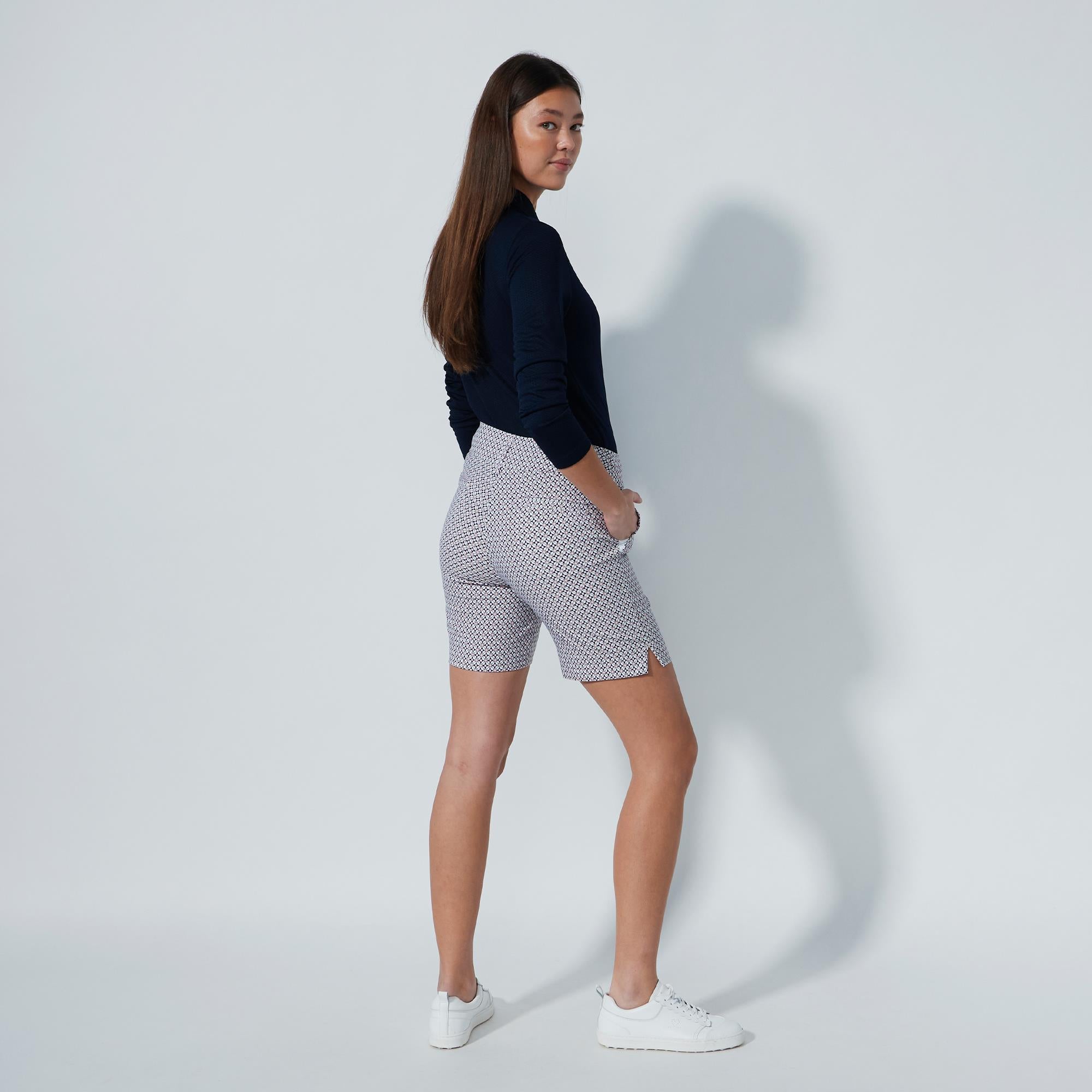 Daily Sports Magic Motif Ladies Golf Shorts Mosaic Medley